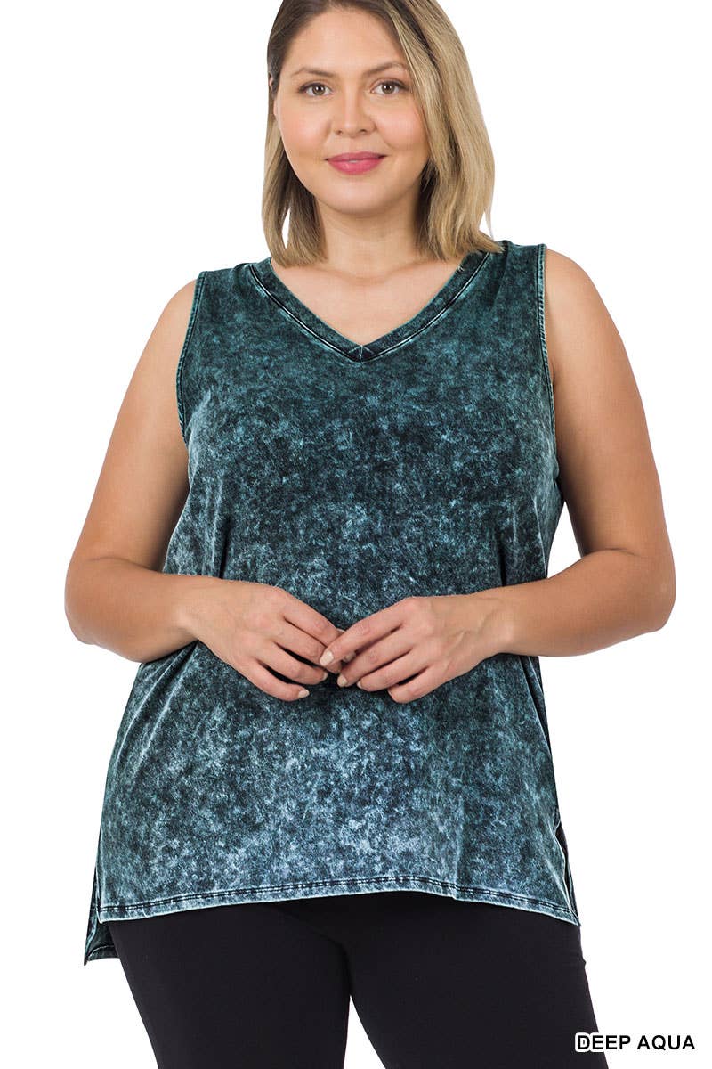 ,,,..._ SI-22151 Plus size Mineral Wash Top w/ Side Slit