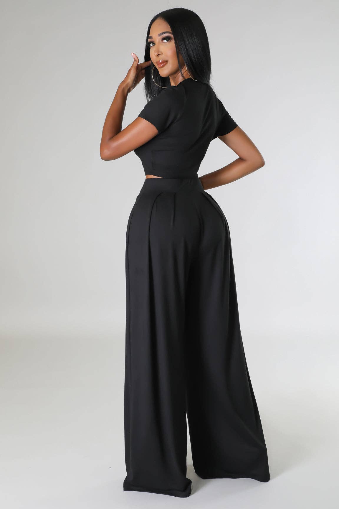 CROPPED TOP AND WIDE LEG PANTS SET