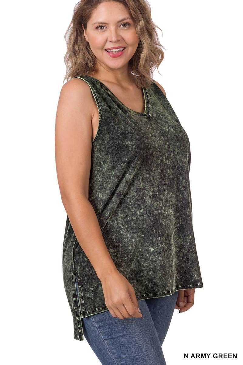 ,,,..._ SI-22151 Plus size Mineral Wash Top w/ Side Slit